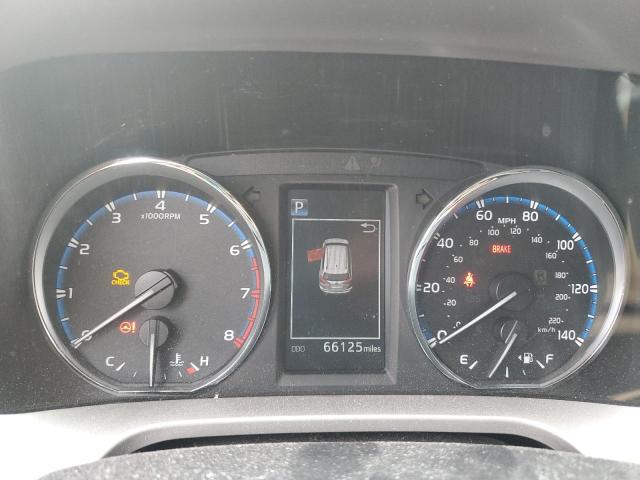 Photo 9 from auction – 2016 TOYOTA RAV4 XLE with VIN JTMRFREV5GD186667