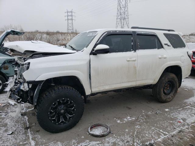 TOYOTA 4RUNNER SR 2019 with VIN JTEBU5JR2K5722126 - Photo from auction