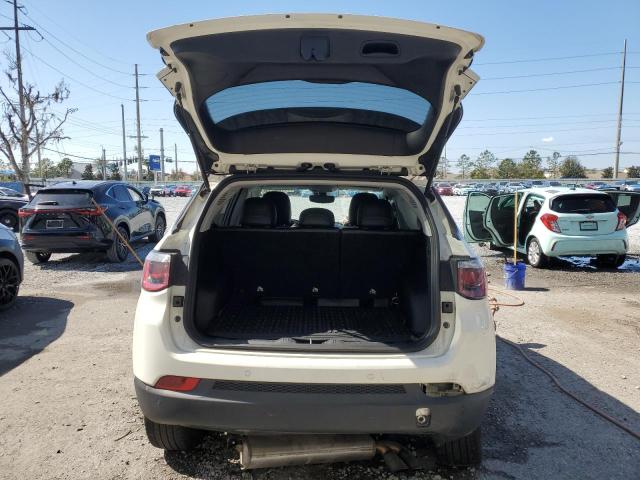 Photo 6 from auction – 2018 JEEP COMPASS LA with VIN 3C4NJDBB5JT492473