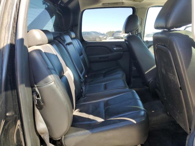 Photo 10 from auction – 2010 CHEVROLET AVALANCHE with VIN 3GNNCFE00AG103299
