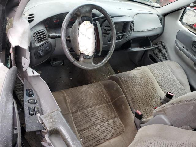 Photo 8 from auction – 2002 FORD F150 with VIN 1FTRF17W42NB09833