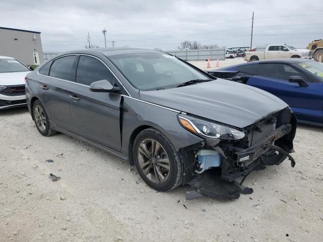 Photo 4 from auction – 2019 HYUNDAI SONATA LIM with VIN 5NPE34AF7KH818337
