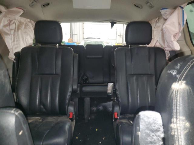 Photo 10 from auction – 2016 CHRYSLER TOWN & COU with VIN 2C4RC1BG9GR198043