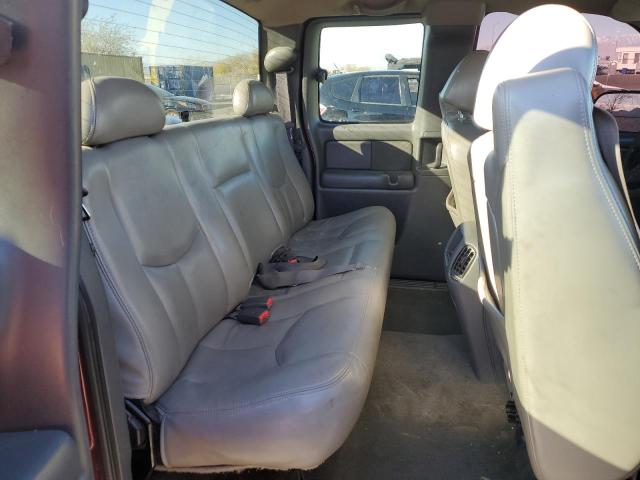 Photo 10 from auction – 2004 GMC NEW SIERRA with VIN 1GTEC19T74E234239