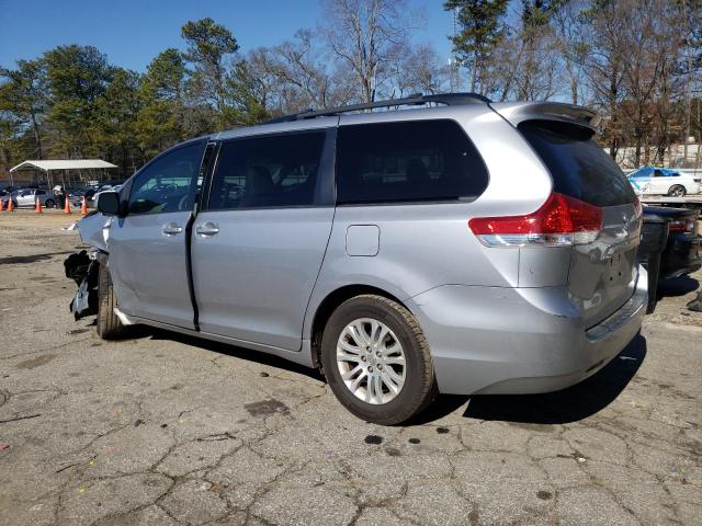 Photo 2 from auction – 2012 TOYOTA SIENNA XLE with VIN 5TDYK3DC7CS251506