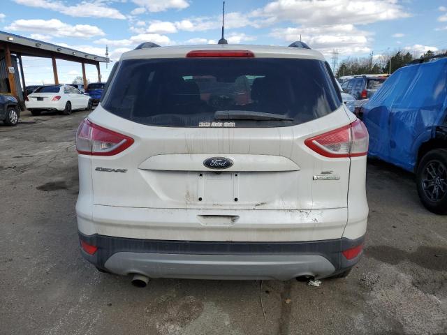 Foto 6 de la subasta – 2016 FORD ESCAPE SE con VIN 1FMCU0G95GUA28882