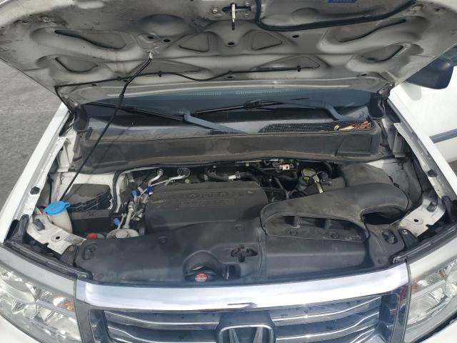 Photo 12 from auction – 2014 HONDA PILOT LX with VIN 5FNYF3H25EB007253