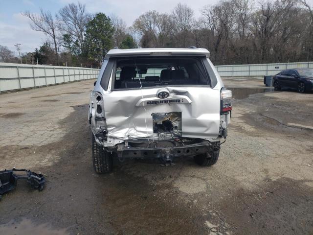 Photo 6 from auction – 2022 TOYOTA 4RUNNER SR with VIN JTEFU5JR7N5271779