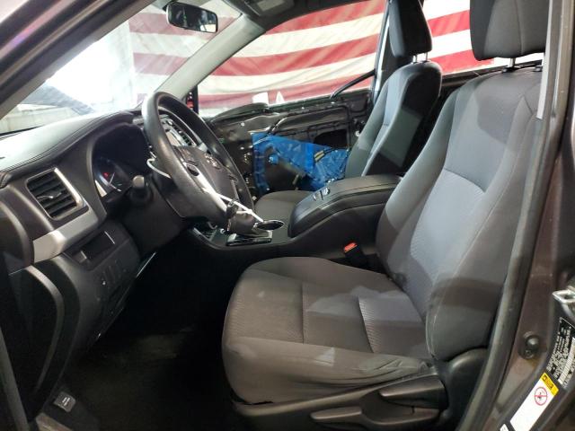 Photo 7 from auction – 2016 TOYOTA HIGHLANDER with VIN 5TDBKRFH4GS258503