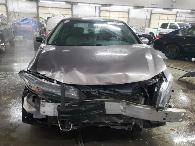 Photo 5 from auction – 2015 HONDA CIVIC LX with VIN 19XFB2F50FE014502