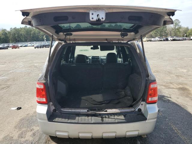 Photo 6 from auction – 2011 FORD ESCAPE LIM with VIN 1FMCU0E77BKB64906