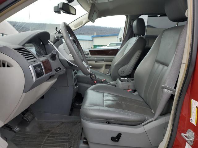 Photo 7 from auction – 2010 CHRYSLER TOWN & COU with VIN 2A4RR5D17AR179751