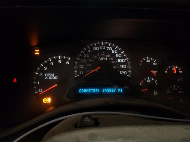 Photo 9 from auction – 2004 CHEVROLET SILVERADO with VIN 1GCEK19V14E372136