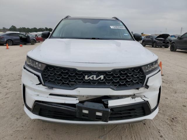 Photo 5 from auction – 2022 KIA SORENTO S with VIN 5XYRL4LC2NG134442