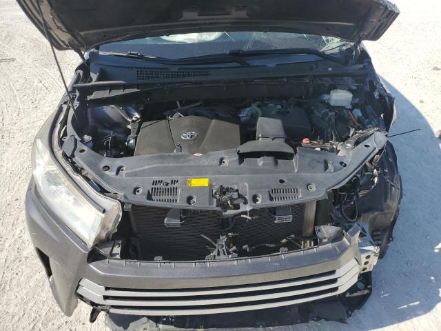 Photo 12 from auction – 2017 TOYOTA HIGHLANDER with VIN 5TDJZRFH1HS522737