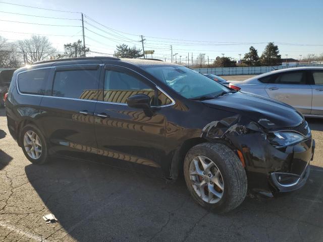 Photo 4 from auction – 2019 CHRYSLER PACIFICA T with VIN 2C4RC1FG8KR525471