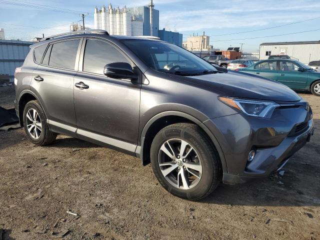Photo 4 from auction – 2017 TOYOTA RAV4 XLE with VIN JTMRFREVXHJ129870