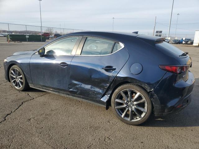 Photo 2 from auction – 2019 MAZDA 3 PREFERRE with VIN JM1BPALM3K1108909