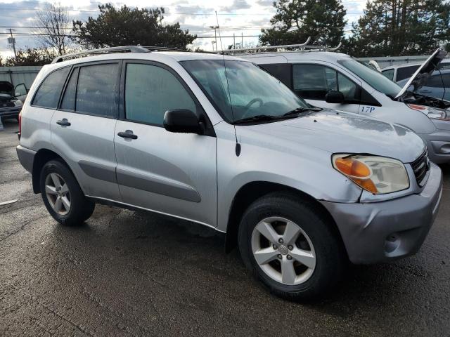 Foto 4 de la subasta – 2004 TOYOTA RAV4 con VIN JTEGD20VX40025984