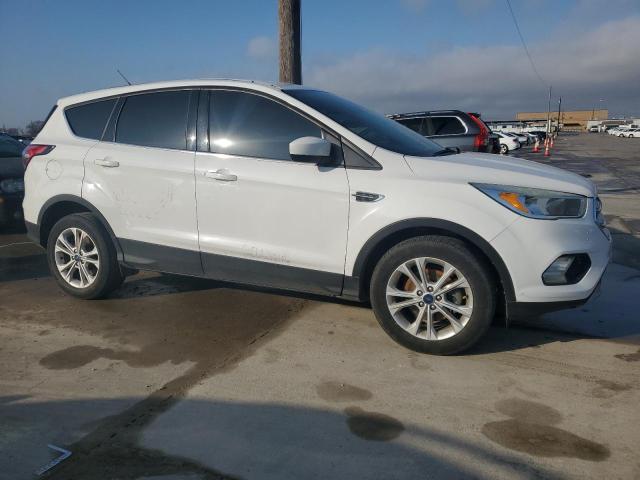 Photo 4 from auction – 2018 FORD ESCAPE SE with VIN 1FMCU0GD3JUD61139