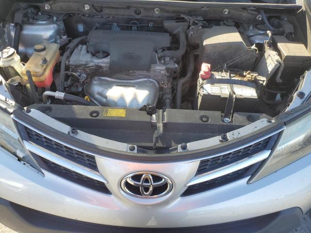 Photo 12 from auction – 2013 TOYOTA RAV4 XLE with VIN JTMWFREV8D5001553