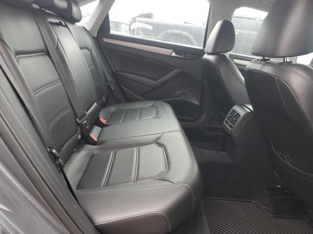 Photo 10 from auction – 2014 VOLKSWAGEN PASSAT SE with VIN 1VWBS7A31EC070887