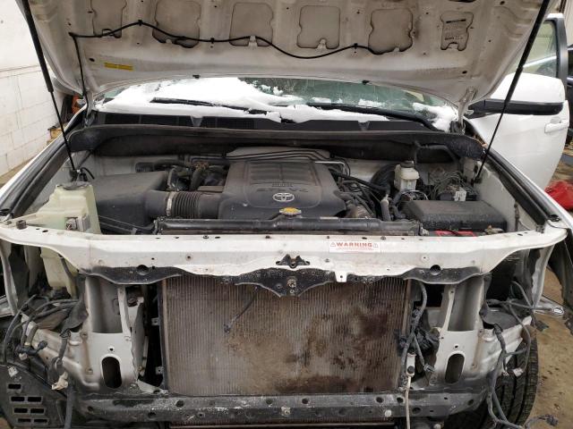 Photo 12 from auction – 2013 TOYOTA SEQUOIA SR with VIN 5TDBW5G18DS083294