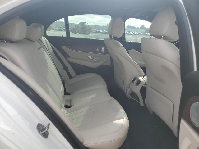 Photo 10 from auction – 2017 MERCEDES-BENZ E 300 with VIN WDDZF4JB2HA024969