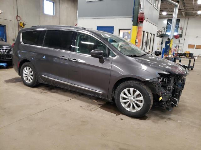 Photo 4 from auction – 2017 CHRYSLER PACIFICA T with VIN 2C4RC1BG3HR795089