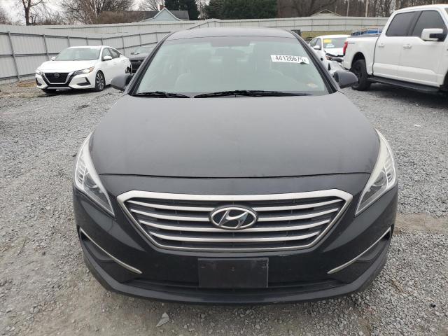 Photo 5 from auction – 2017 HYUNDAI SONATA SE with VIN 5NPE24AF0HH474703