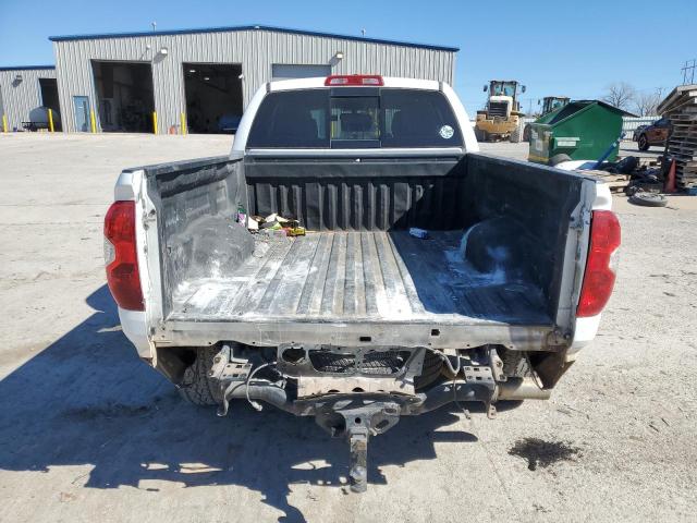 Photo 6 from auction – 2015 TOYOTA TUNDRA DOU with VIN 5TFRY5F10FX180688