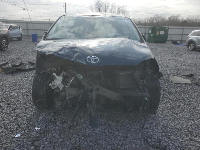 Photo 5 from auction – 2012 TOYOTA SIENNA XLE with VIN 5TDYK3DC4CS262558
