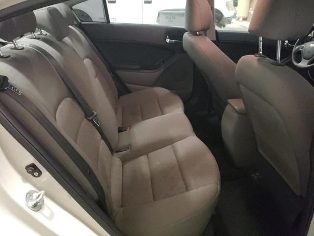Photo 10 from auction – 2015 KIA FORTE LX with VIN KNAFK4A64F5313379