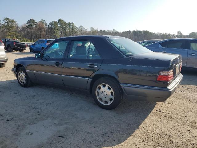 Photo 2 from auction – 1995 MERCEDES-BENZ E-CLASS with VIN WDBEB31E0SC232707