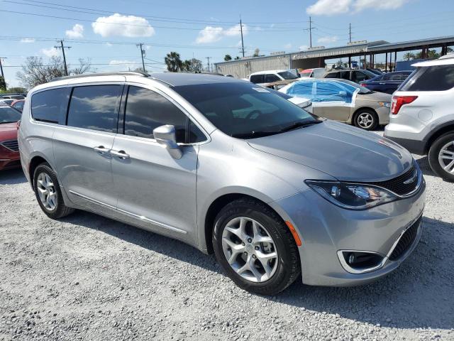 Photo 4 from auction – 2017 CHRYSLER PACIFICA T with VIN 2C4RC1BG1HR708418