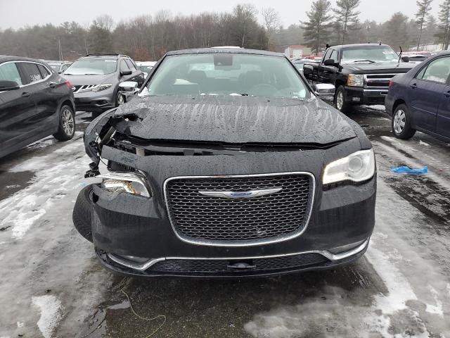 Photo 5 from auction – 2018 CHRYSLER 300 LIMITE with VIN 2C3CCAKG2JH304579