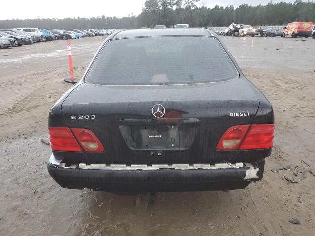 Photo 6 from auction – 1997 MERCEDES-BENZ E 300D with VIN WDBJF20F3VA351844