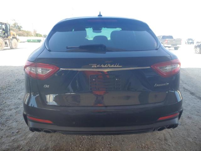 Photo 6 from auction – 2017 MASERATI LEVANTE with VIN ZN661XUA2HX255298