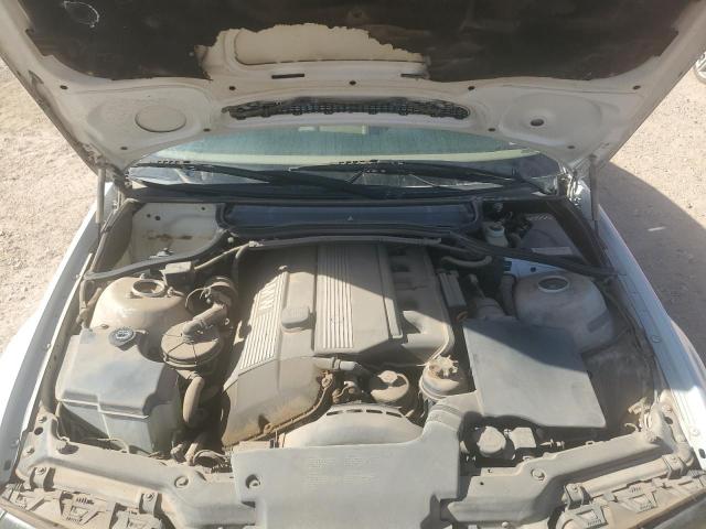 Photo 11 from auction – 2003 BMW 325 I with VIN WBAET37423NJ33256