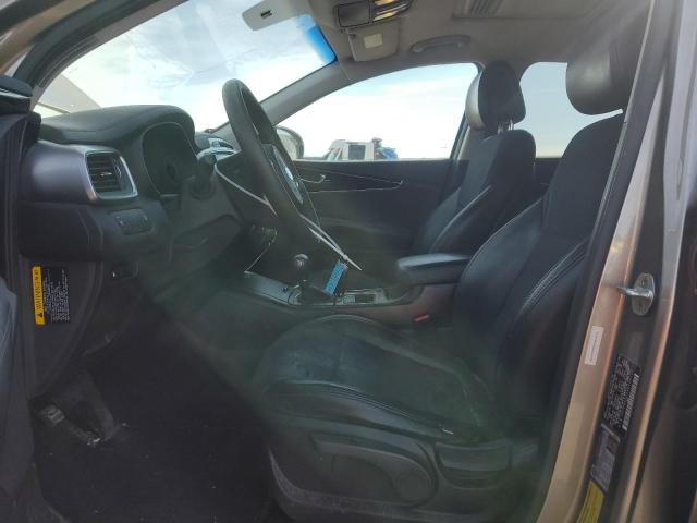 Photo 7 from auction – 2016 KIA SORENTO LX with VIN 5XYPG4A32GG059730