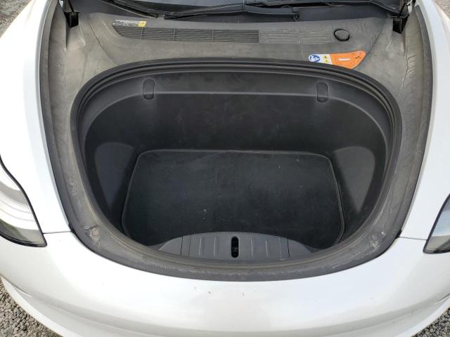 Photo 11 from auction – 2018 TESLA MODEL 3 with VIN 5YJ3E1EA8JF013247