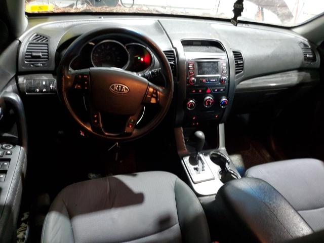Photo 8 from auction – 2013 KIA SORENTO LX with VIN 5XYKT3A68DG404572