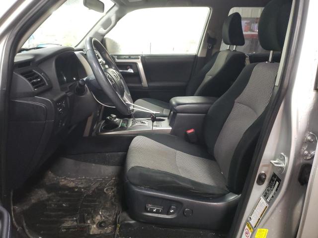 Photo 7 from auction – 2018 TOYOTA 4RUNNER SR with VIN JTEBU5JR6J5555669