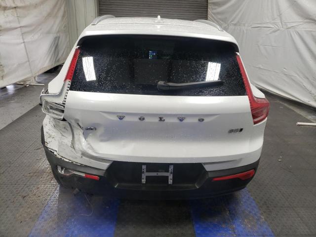 Photo 6 from auction – 2023 VOLVO XC40 CORE with VIN YV4L12UK8P2964794