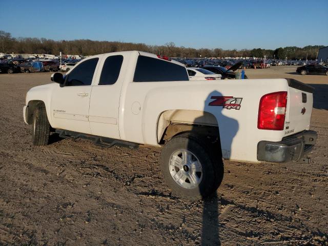 Photo 2 from auction – 2011 CHEVROLET SILVERADO with VIN 1GCRKSE3XBZ223595