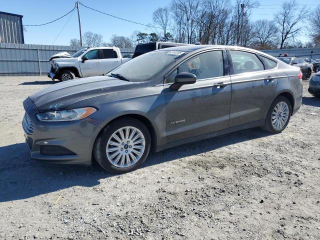 FORD FUSION S H 2016 with VIN 3FA6P0UU7GR340040 - Photo from auction