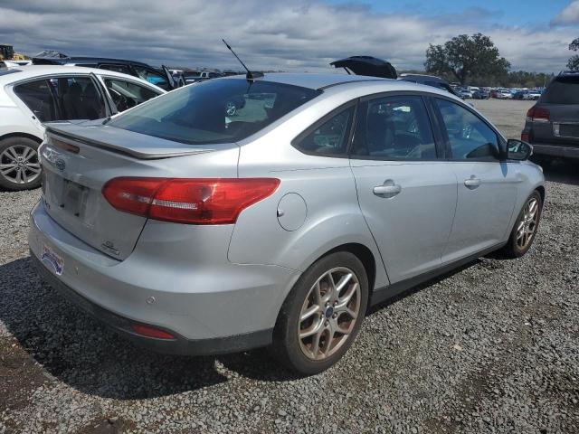 Photo 3 from auction – 2015 FORD FOCUS SE with VIN 1FADP3F2XFL267781