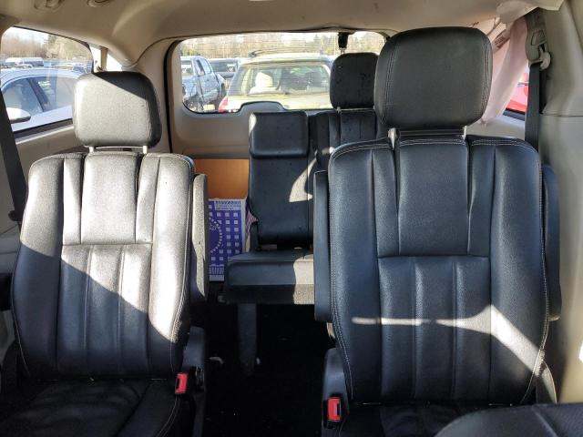 Photo 10 from auction – 2013 CHRYSLER TOWN & COU with VIN 2C4RC1BG1DR730588