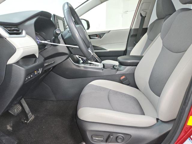 Photo 7 from auction – 2019 TOYOTA RAV4 XLE with VIN JTMP1RFV2KD023763