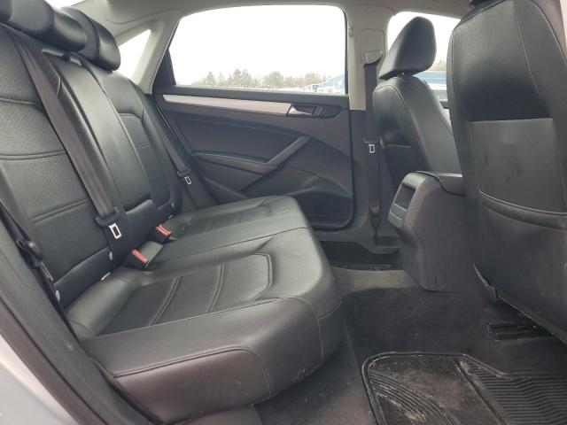 Photo 10 from auction – 2012 VOLKSWAGEN PASSAT SE with VIN 1VWBP7A37CC089751